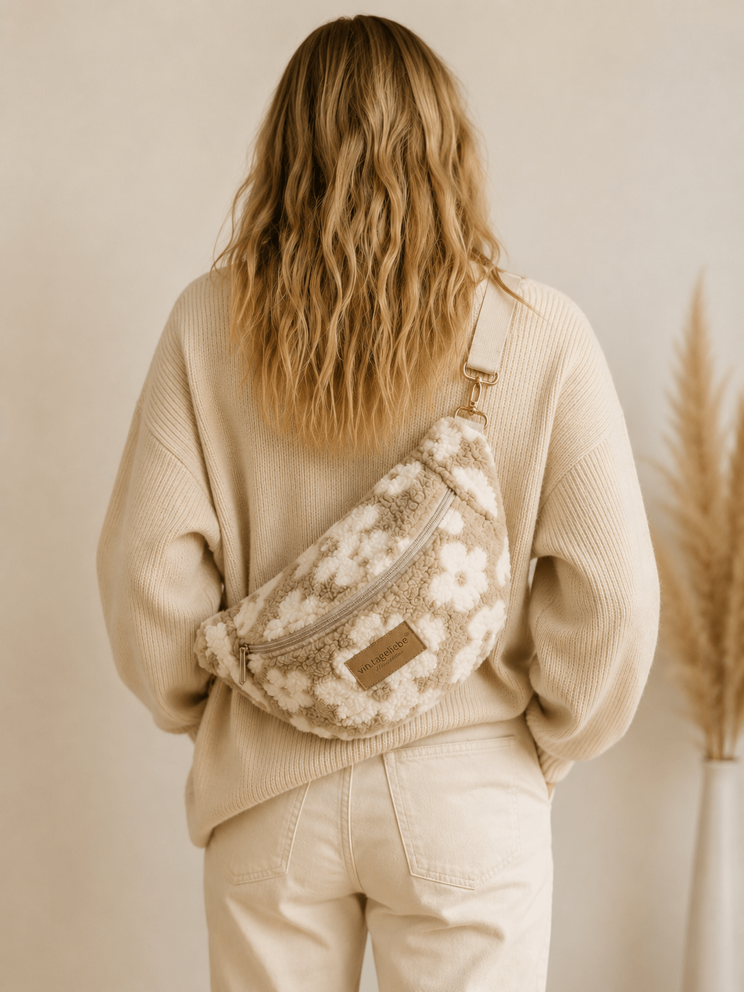 Crossbody Bauchtasche teddy Blumen – Mit Lederetikett – Vintageliebe® - Vintageliebe® Vintageliebe®Crossbody Bauchtasche