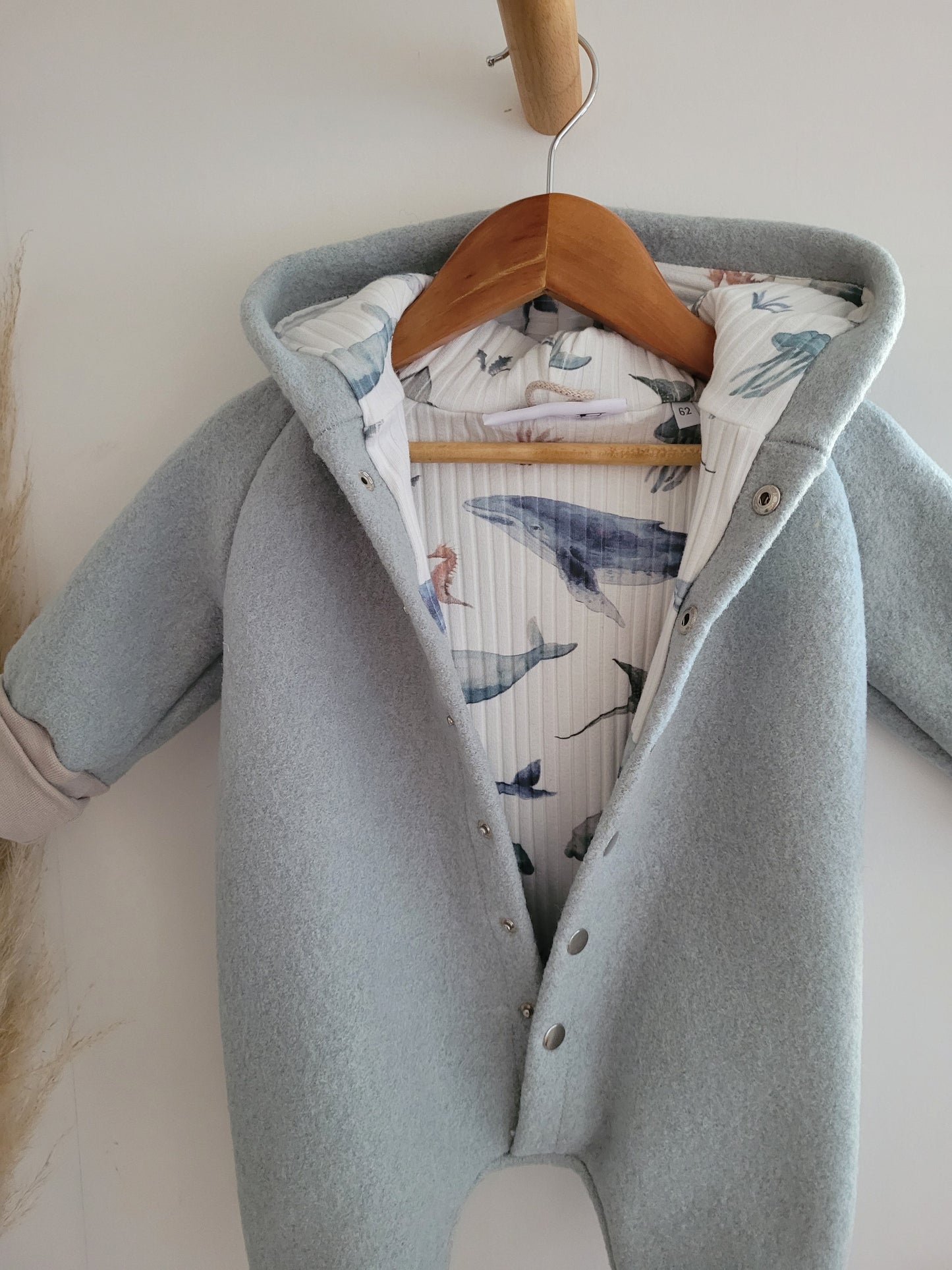 Vintageliebe® WOLLWALKOVERALL aus 100% Schurwolle. Naturprodukt. Walkloden Walkoverall Overall mint - Vintageliebe® Mein ShopWalkmütze, Bärenmütze aus 100% Schafwolle