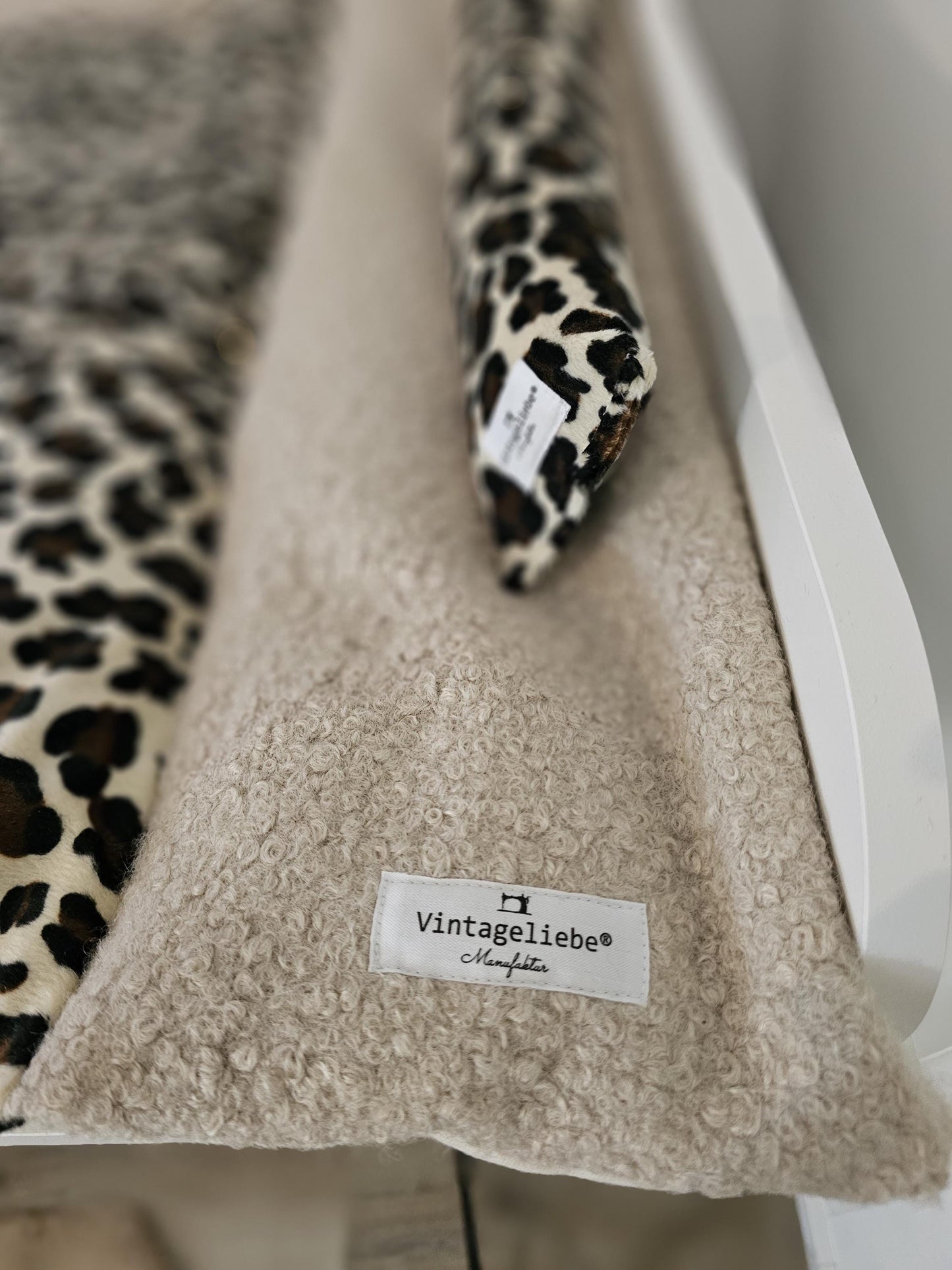 Wickelunterlage | Wickelauflage | LEO | Trendy - Vintageliebe® Mein Shop