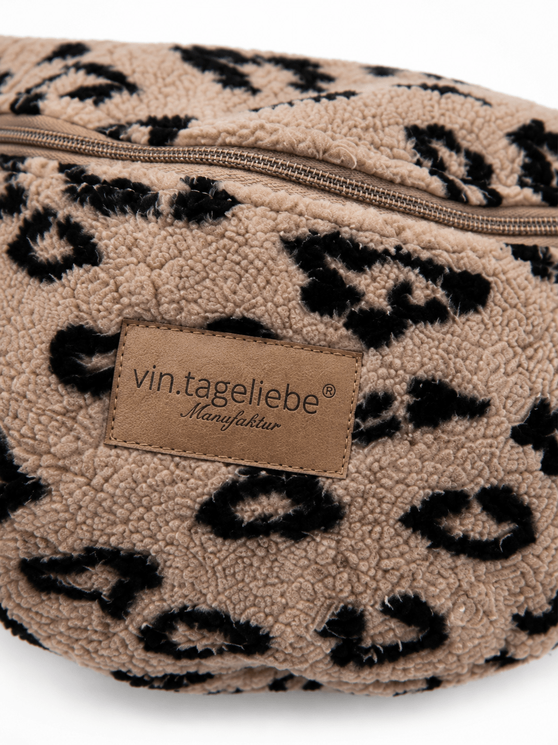 Crossbody Bauchtasche Leo – Mit Lederetikett – Vintageliebe® - Vintageliebe® Vintageliebe®Crossbody Bauchtasche
