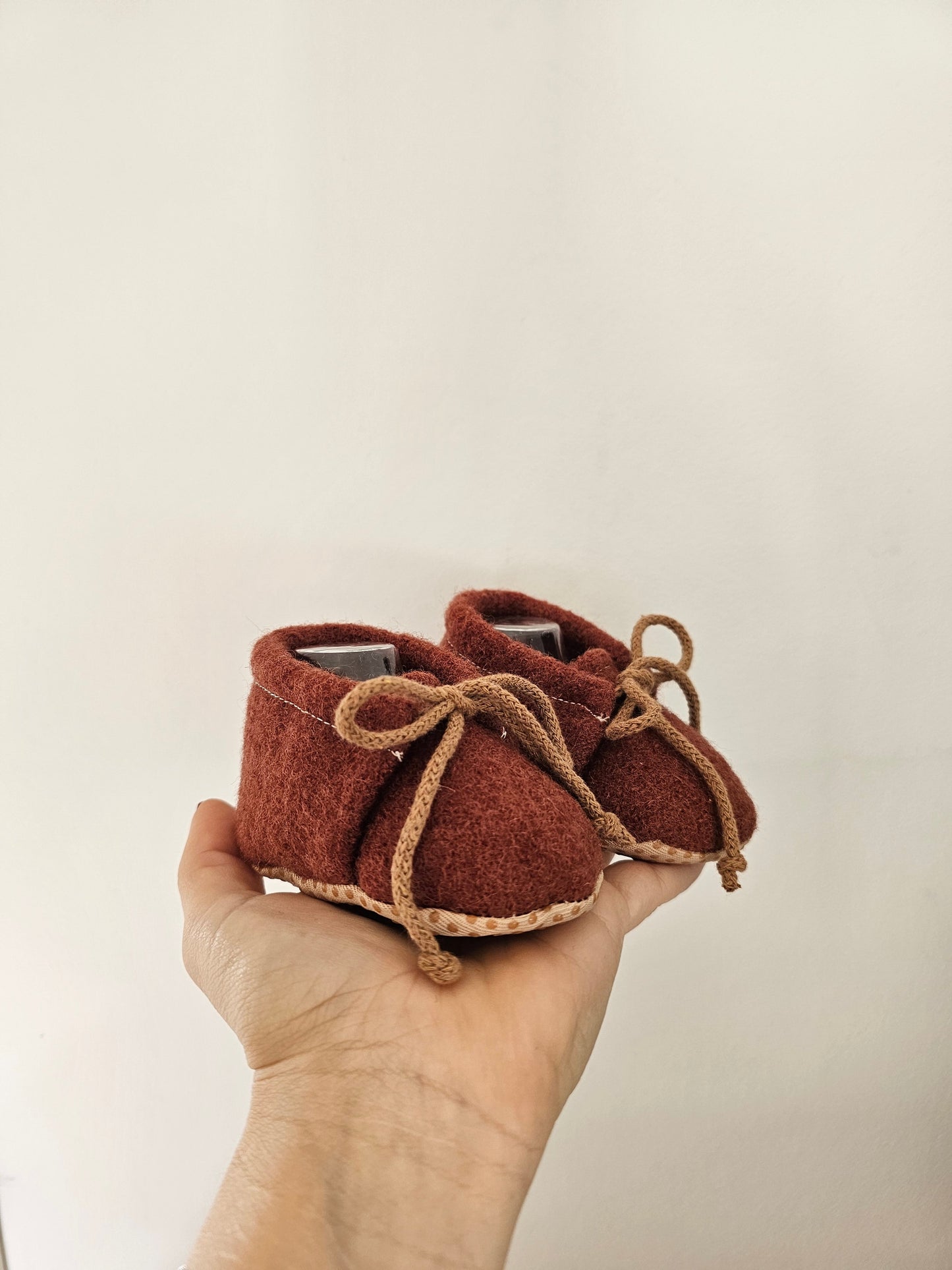 Hausschuhe | Krabbelschuhe | Lauflernschuhe | Wollschuhe - Vintageliebe® Vintageliebe®Hausschuhe