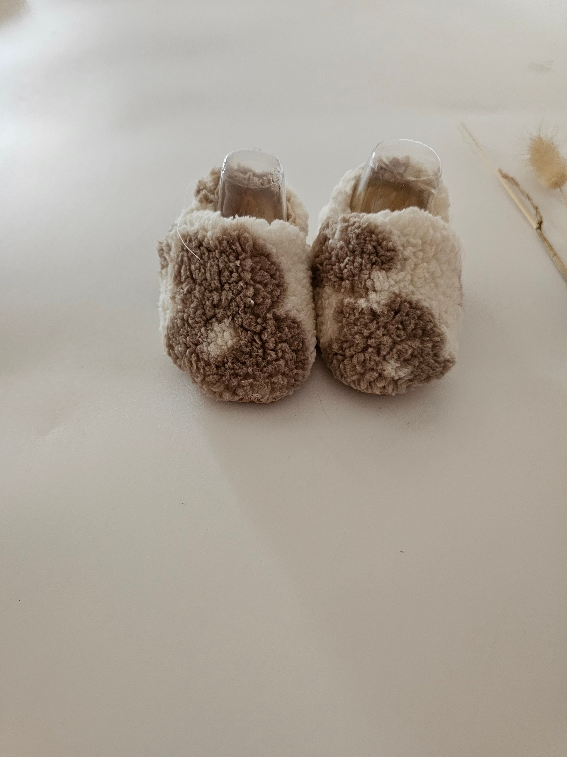 Hausschuhe | Krabbelschuhe|Barfußschuhe | Lauflernschuhe | Wollschuhe Blumen teddy - Vintageliebe® Vintageliebe®Hausschuhe