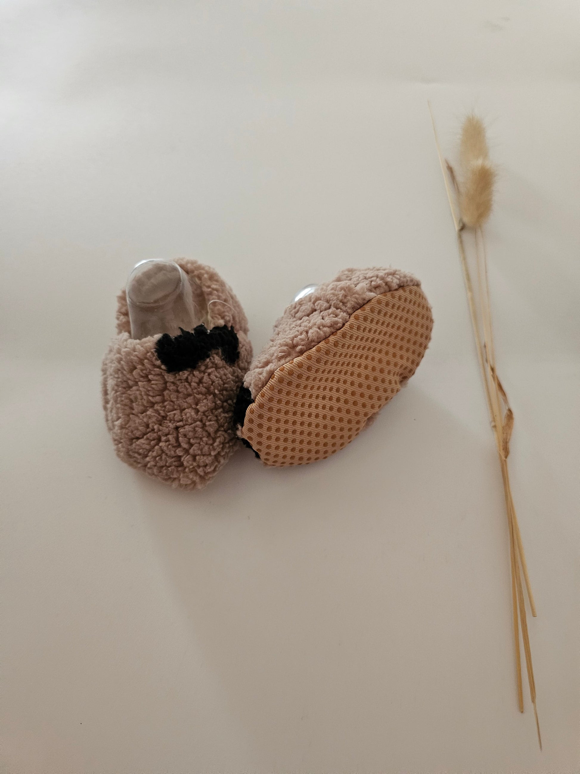 Hausschuhe | Krabbelschuhe|Barfußschuhe | Lauflernschuhe | Wollschuhe Herzen teddy - Vintageliebe® Vintageliebe®Hausschuhe