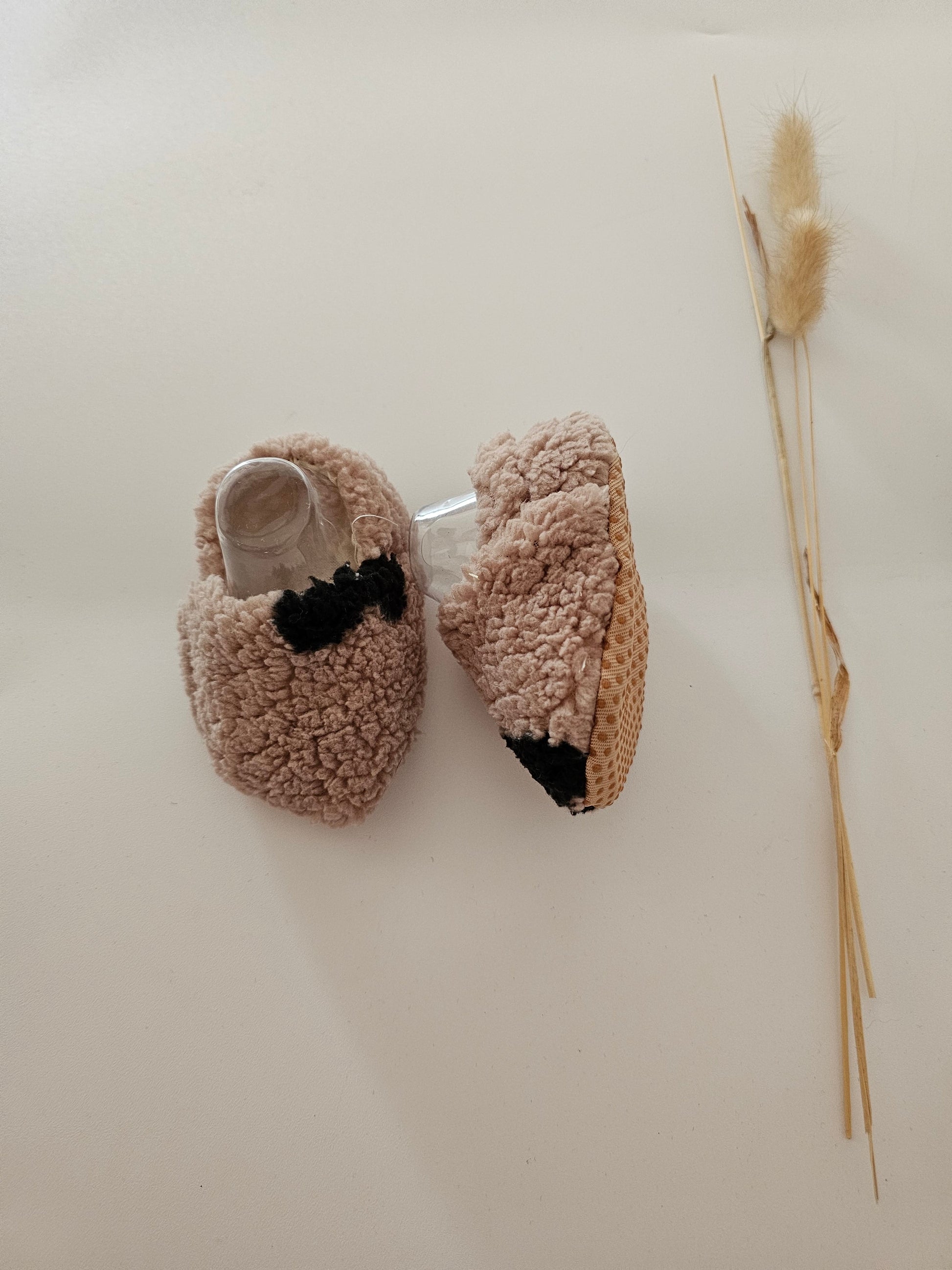 Hausschuhe | Krabbelschuhe|Barfußschuhe | Lauflernschuhe | Wollschuhe Herzen teddy - Vintageliebe® Vintageliebe®Hausschuhe