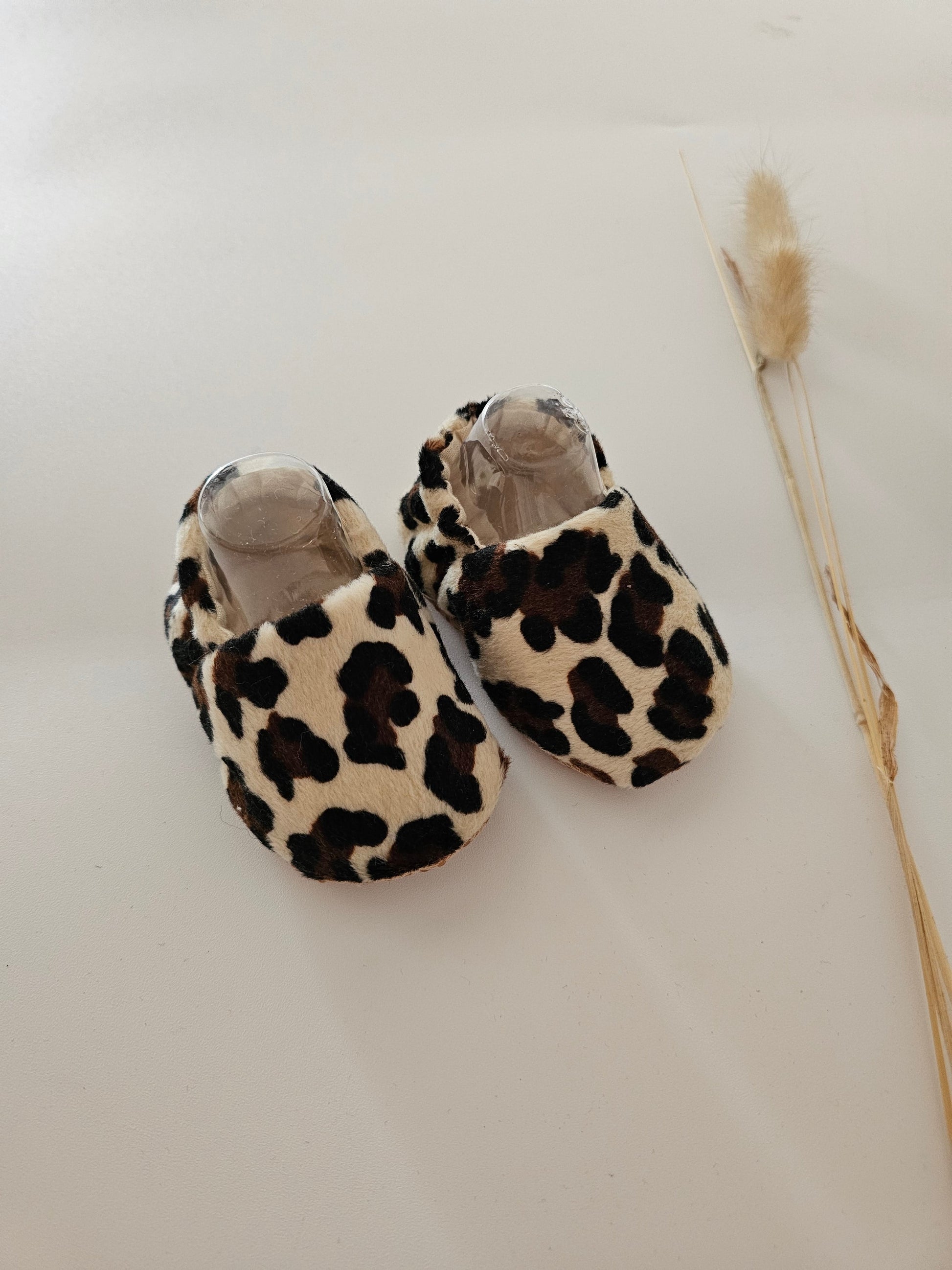 Hausschuhe | Krabbelschuhe|Barfußschuhe | Lauflernschuhe | Wollschuhe leo - Vintageliebe® Vintageliebe®Hausschuhe