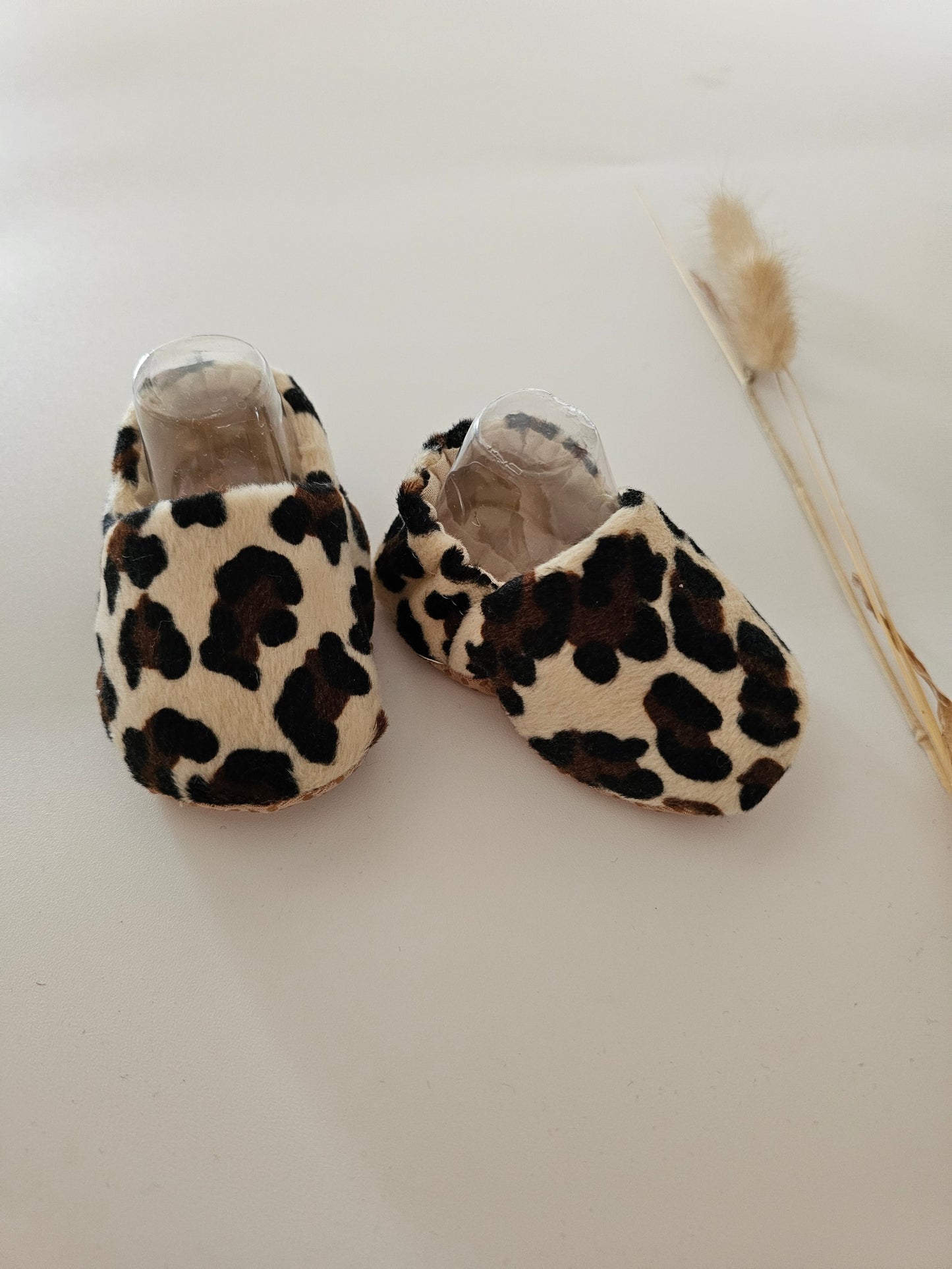 Hausschuhe | Krabbelschuhe|Barfußschuhe | Lauflernschuhe | Wollschuhe leo - Vintageliebe® Vintageliebe®Hausschuhe