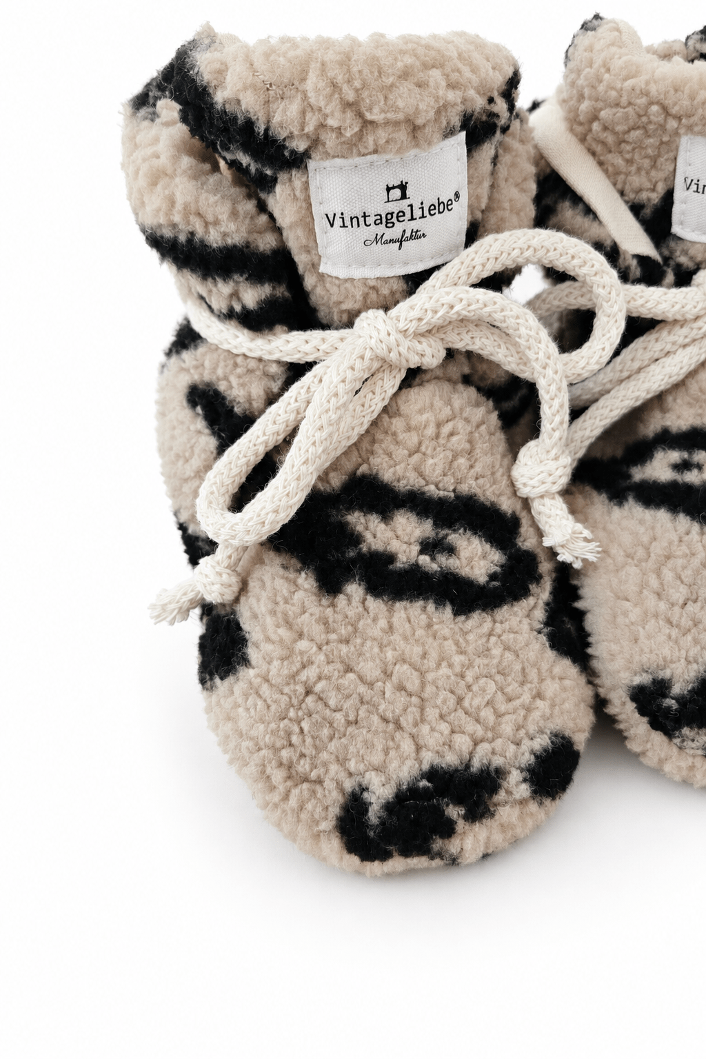 Hausschuhe & Walkboots – 100% Schafwolle – Vintageliebe® - Vintageliebe® Vintageliebe®