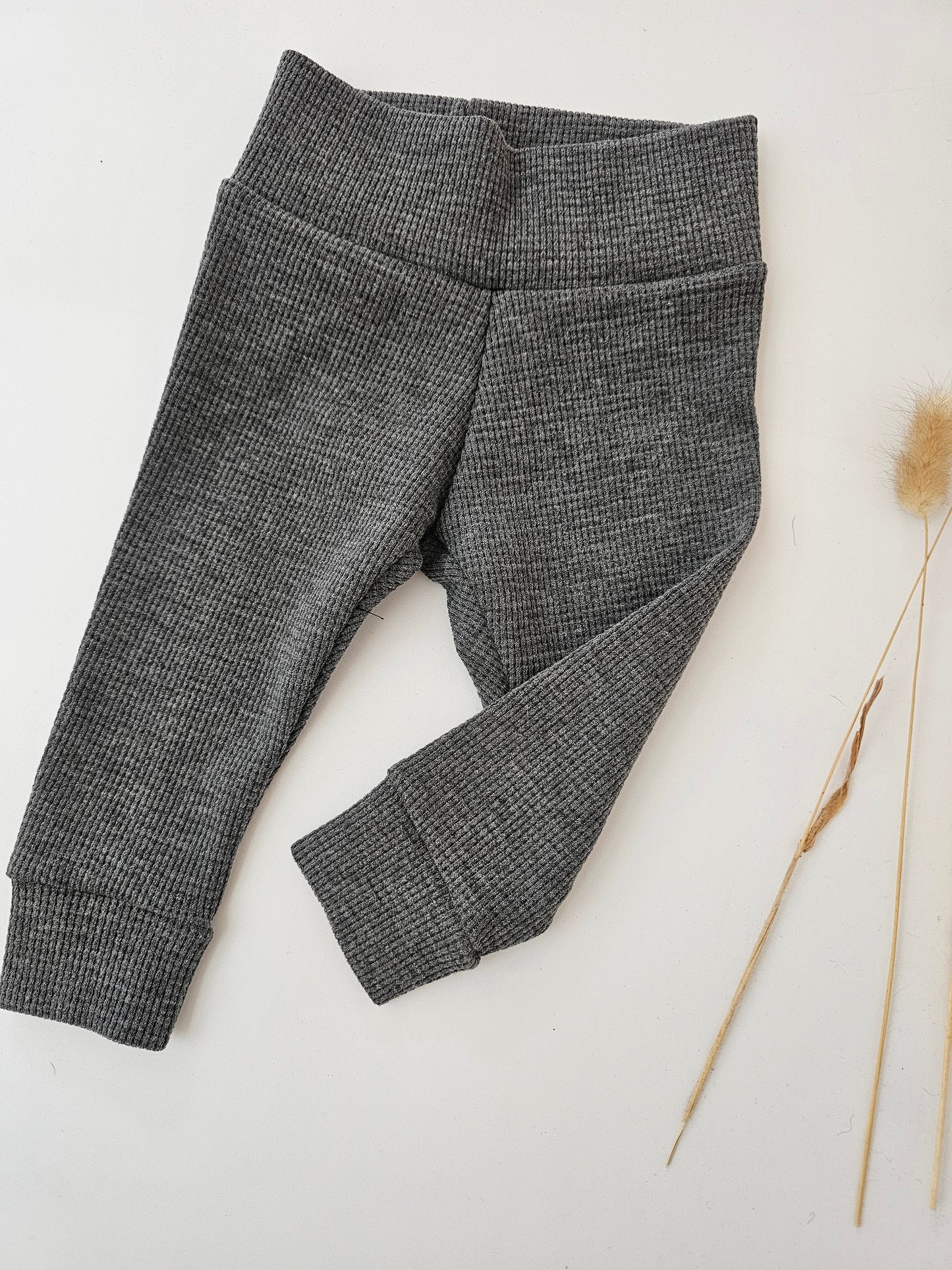 Leggings Öko tex Standard 100 Baumwolljersey Waffelmuster dunkelgrau - Vintageliebe® Mein Shop