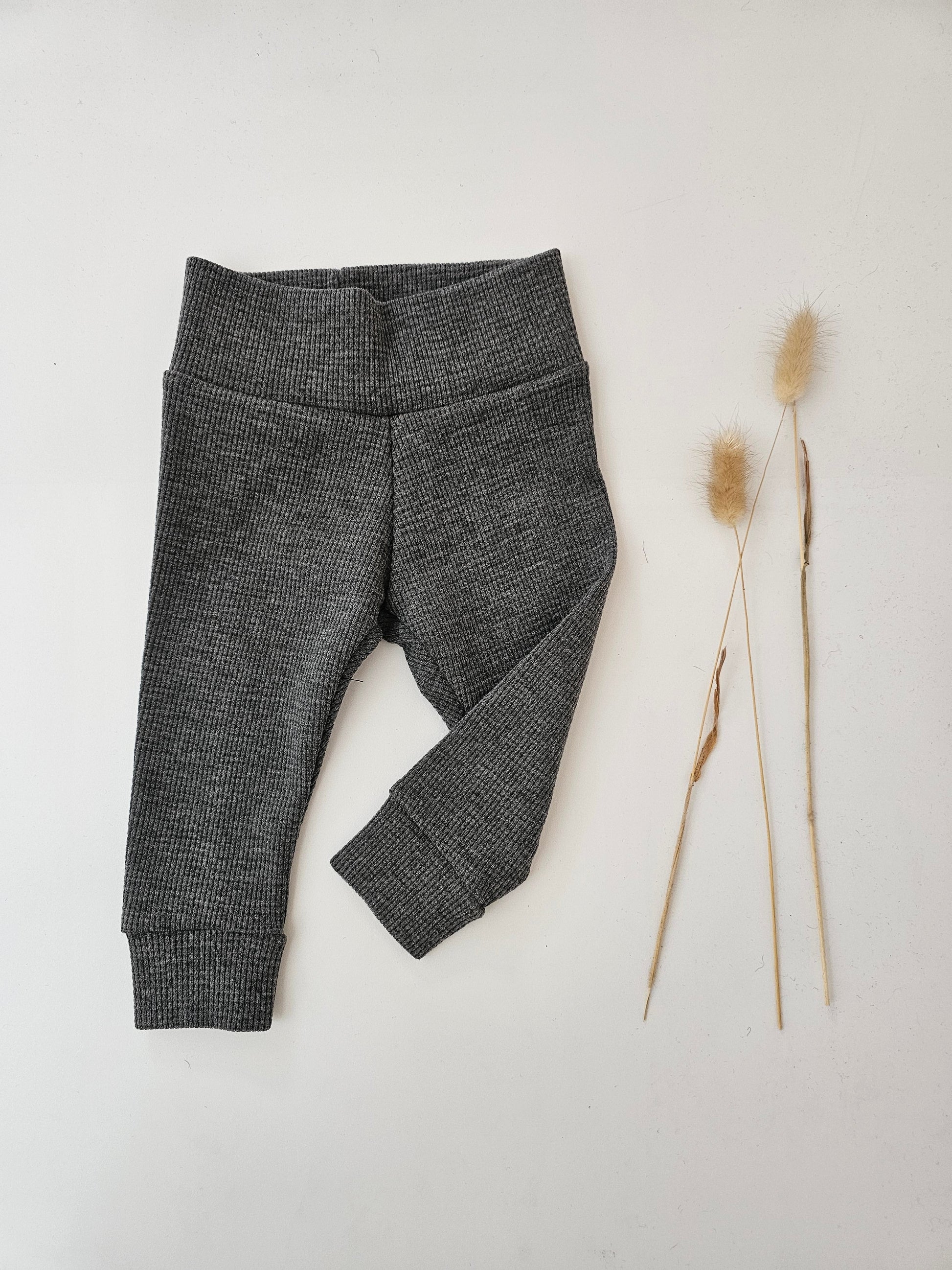Leggings Öko tex Standard 100 Baumwolljersey Waffelmuster dunkelgrau - Vintageliebe® Mein Shop