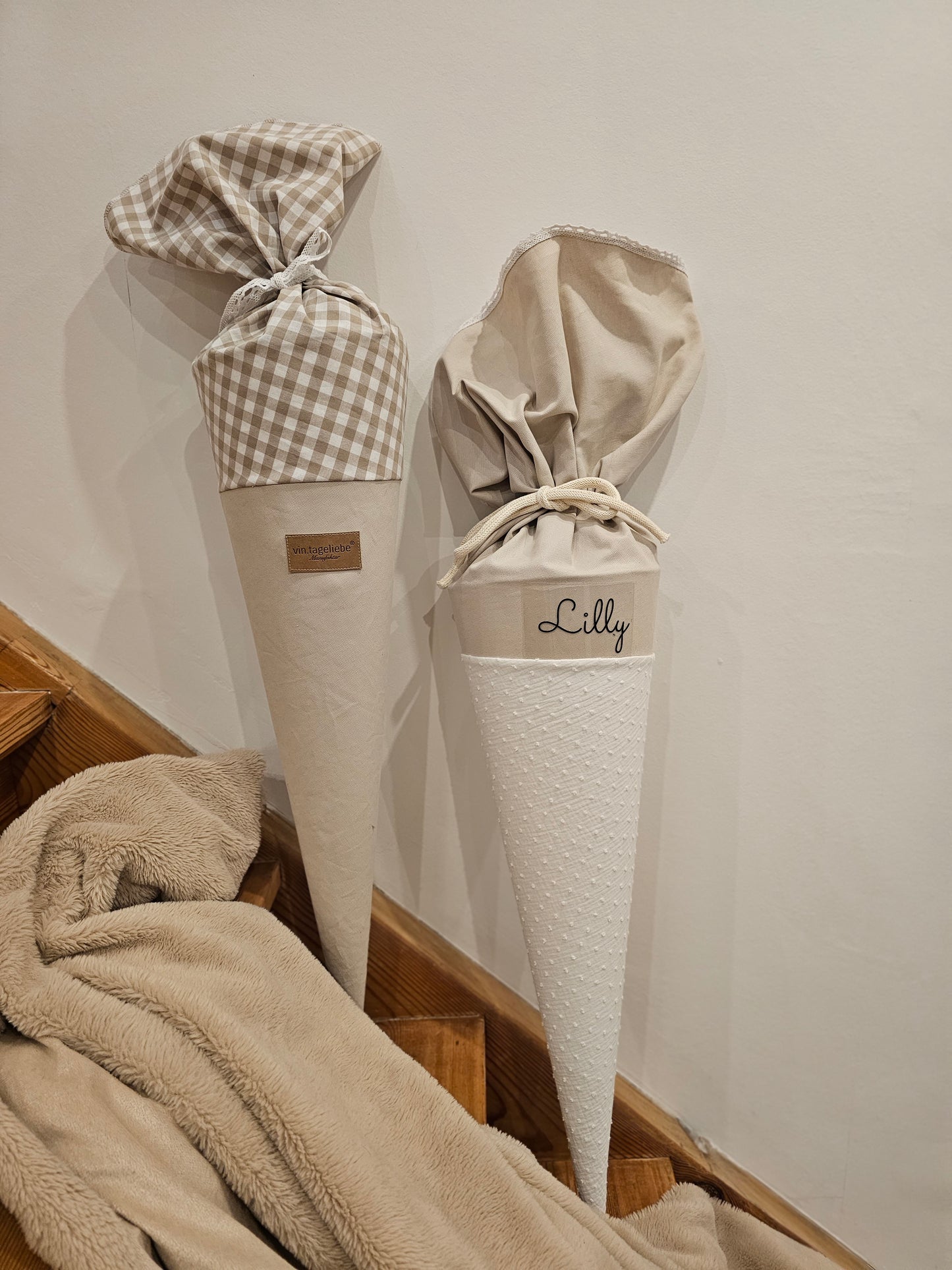 Vintageliebe® edle neutrale Schultüte mit einem Lederlogo