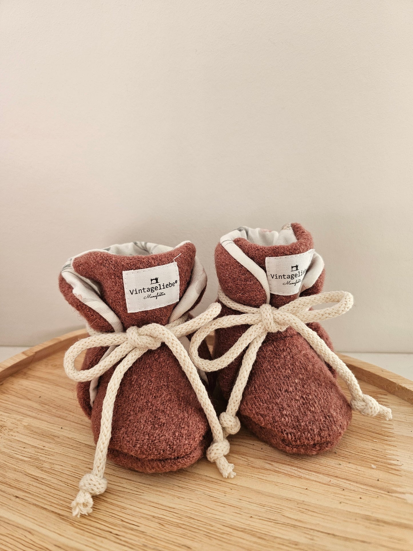 Vintageliebe® Hausschuhe Babyschuhe Walkboots aus 100% Schafwolle blush