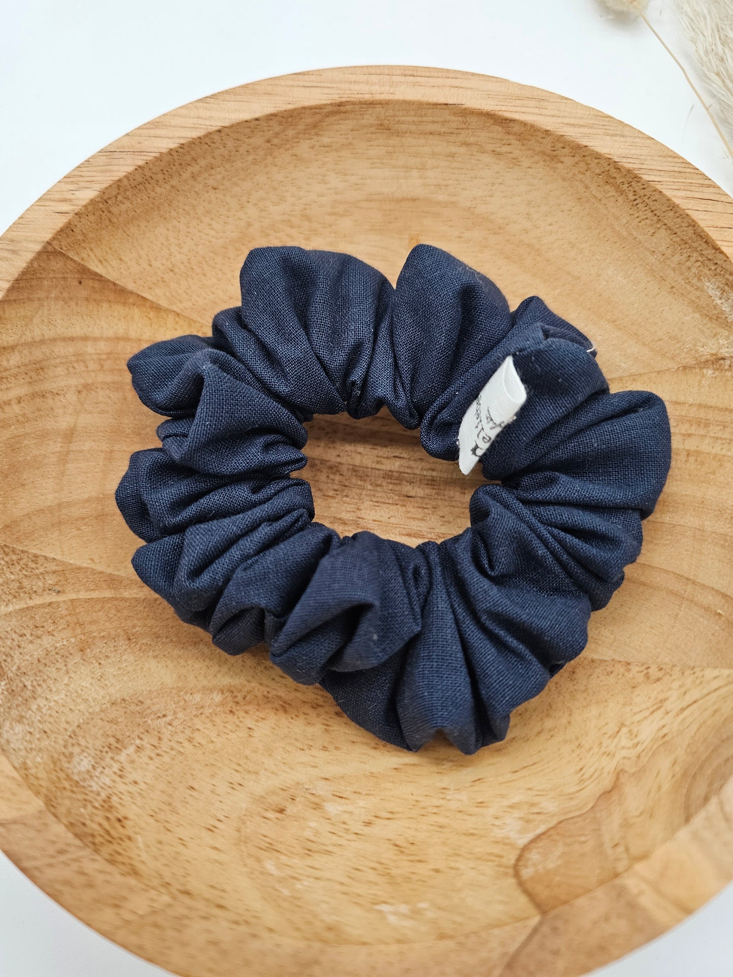 Trendiges Scrunchie aus 100% Leinen marineblau