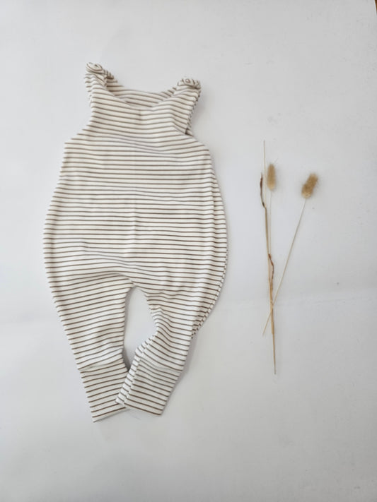 Vintageliebe® edler Strampler beige gestreift aus zertifiziertem Baumwolljersey