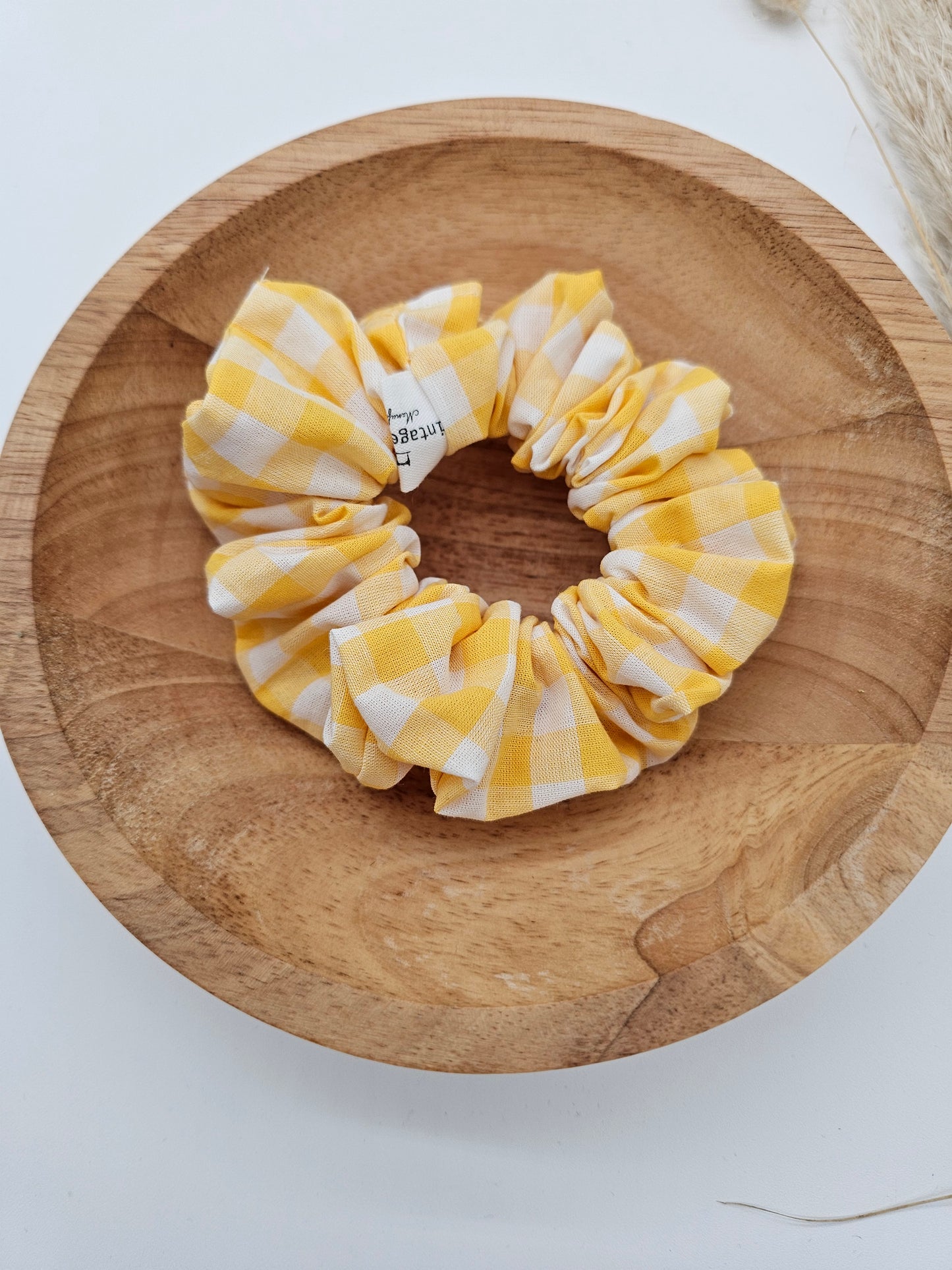 Trendiges Scrunchie gelb kariert