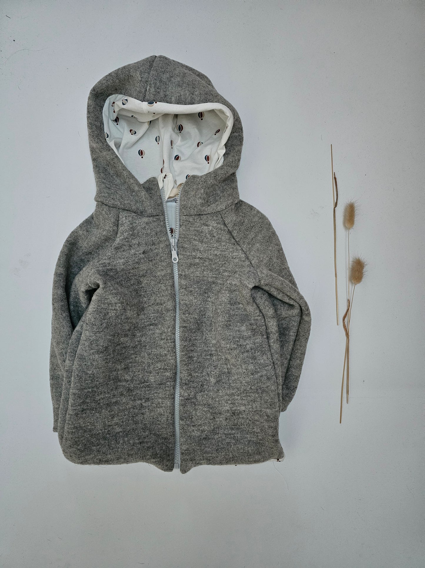 Wollwalkjacke für Kinder Gr. 0-3 Monate bis 10 Jahre grau