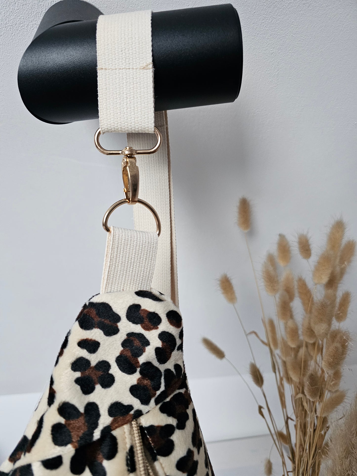 Vintageliebe® edle Crossbody Bauchtasche leo mit Lederetikett