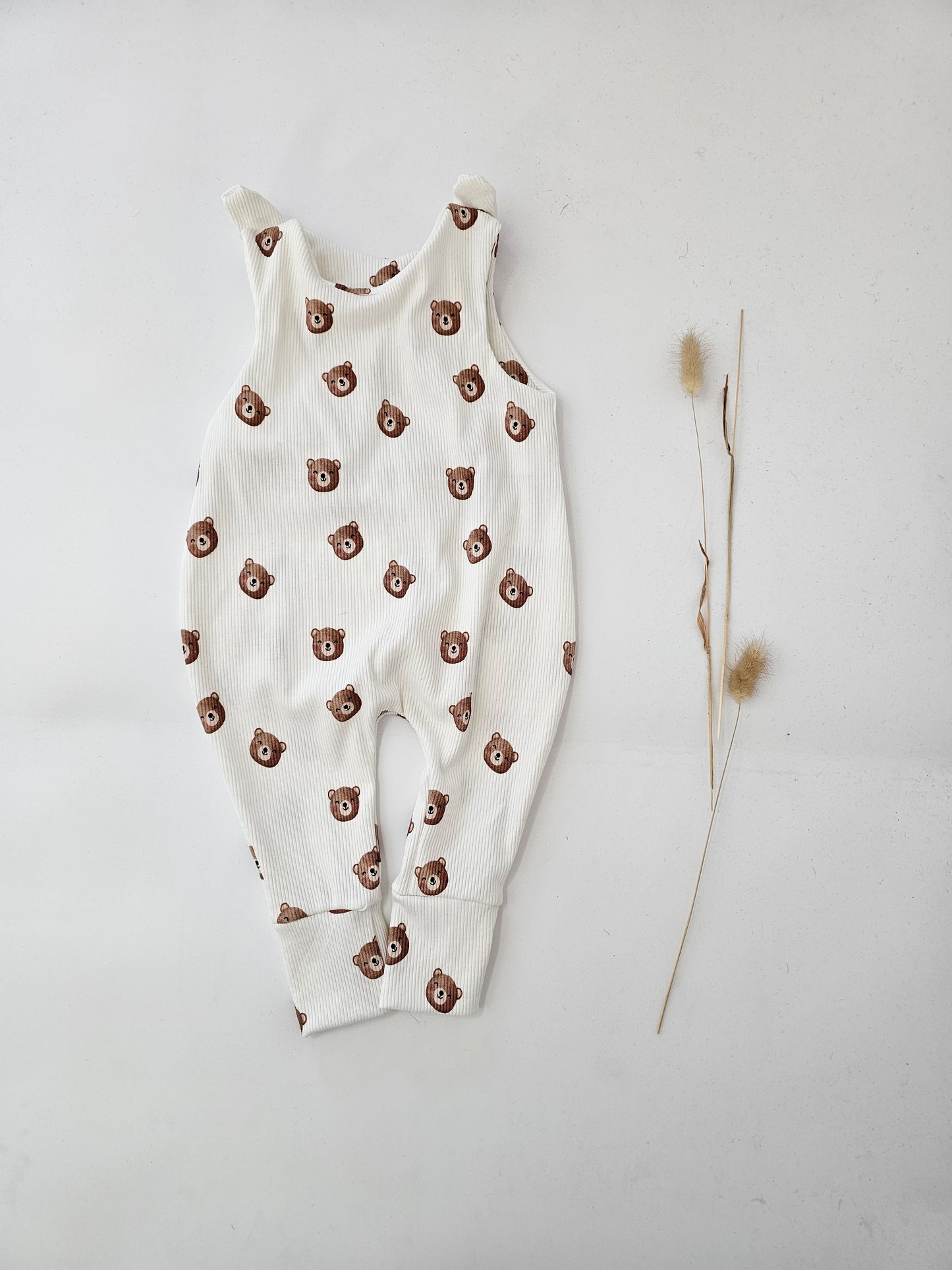 Vintageliebe® edler Strampler beige gestreift aus zertifiziertem Baumwolljersey Bärchen