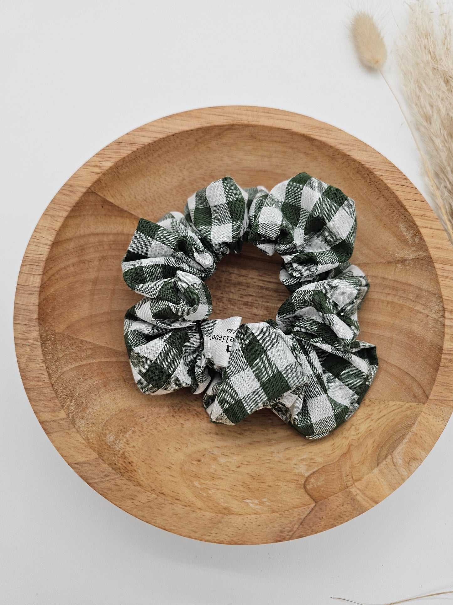 Trendiges Scrunchie grün kariert