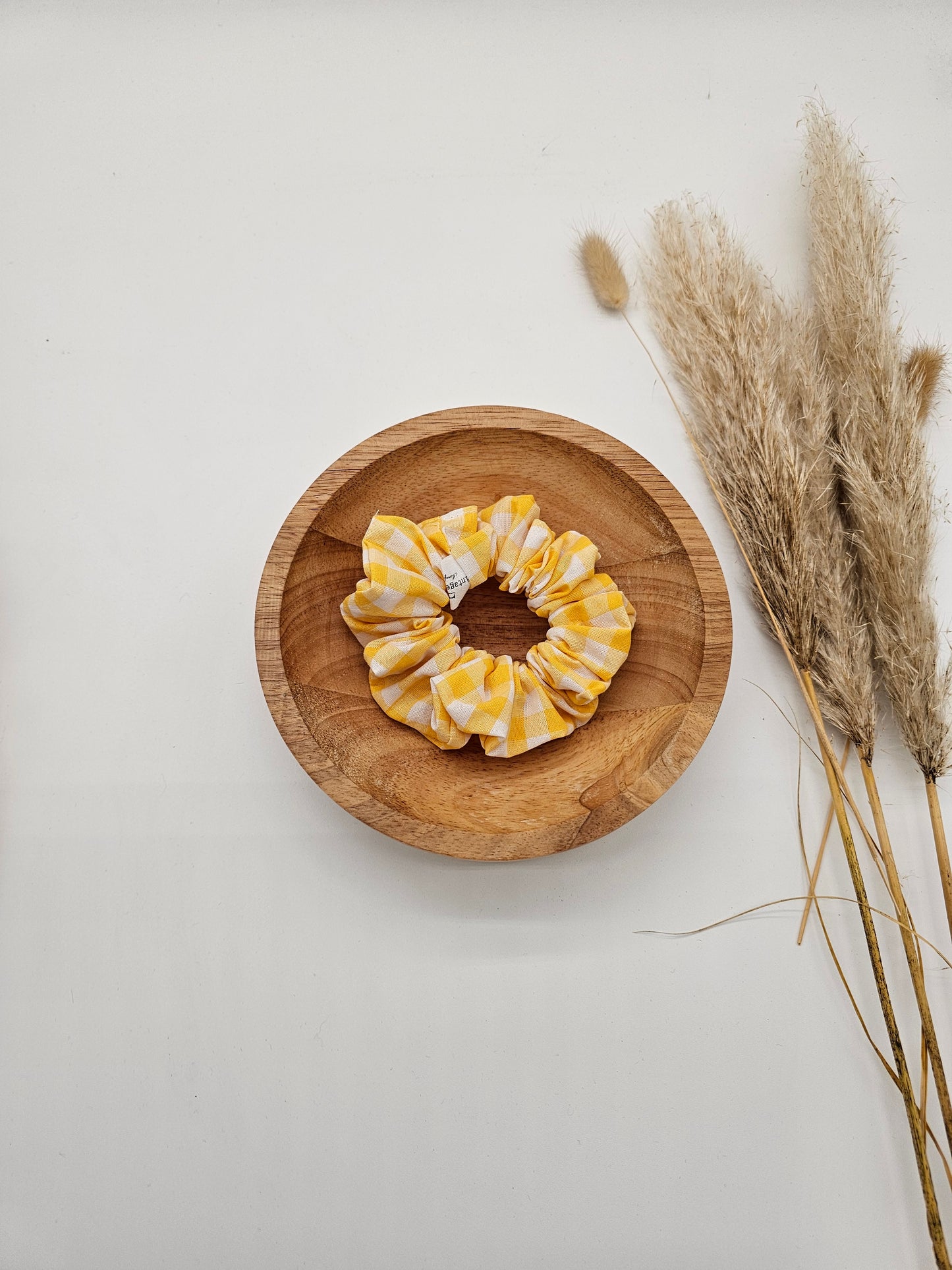 Trendiges Scrunchie gelb kariert