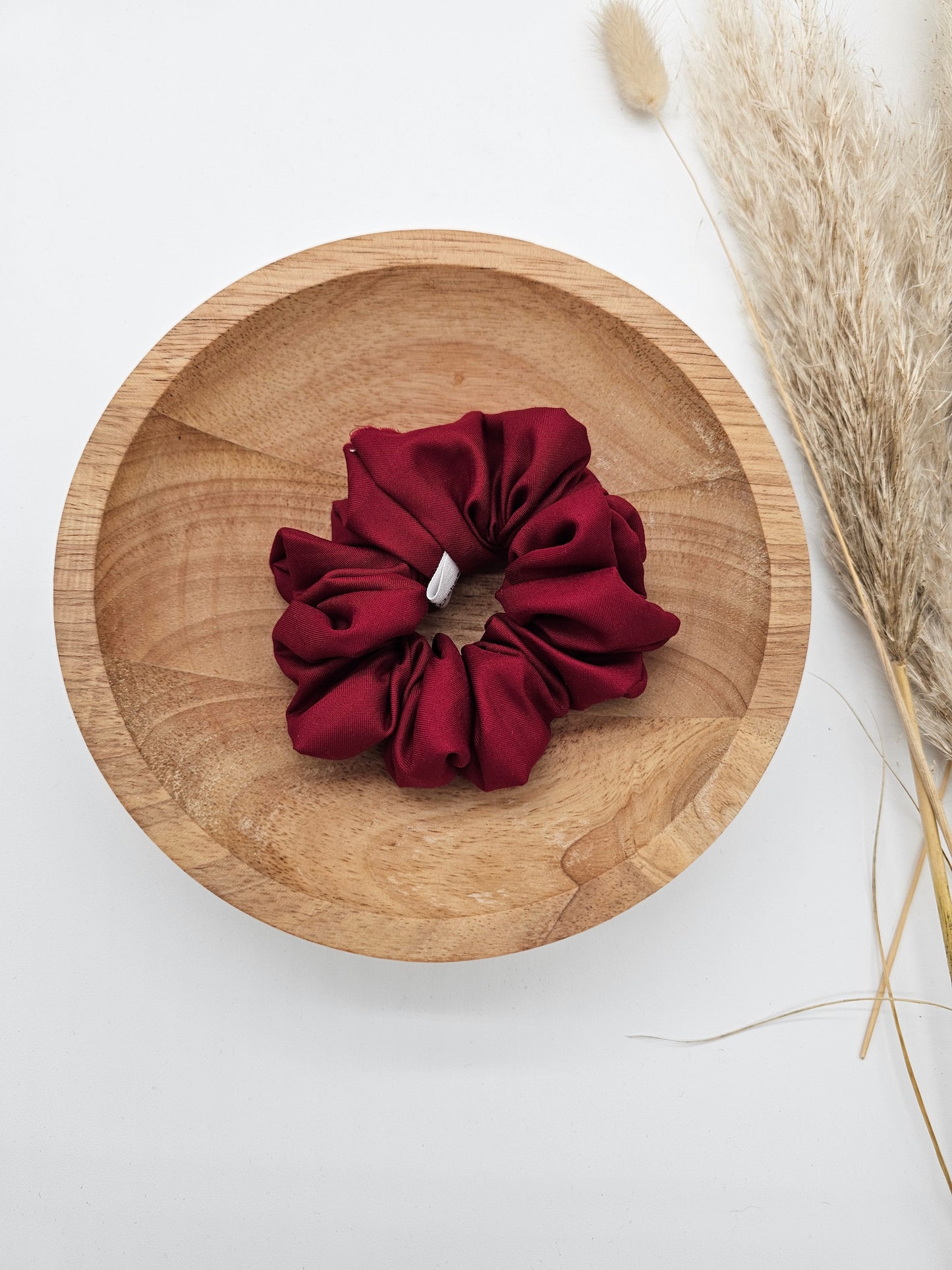 Edles Scrunchie Satin rot