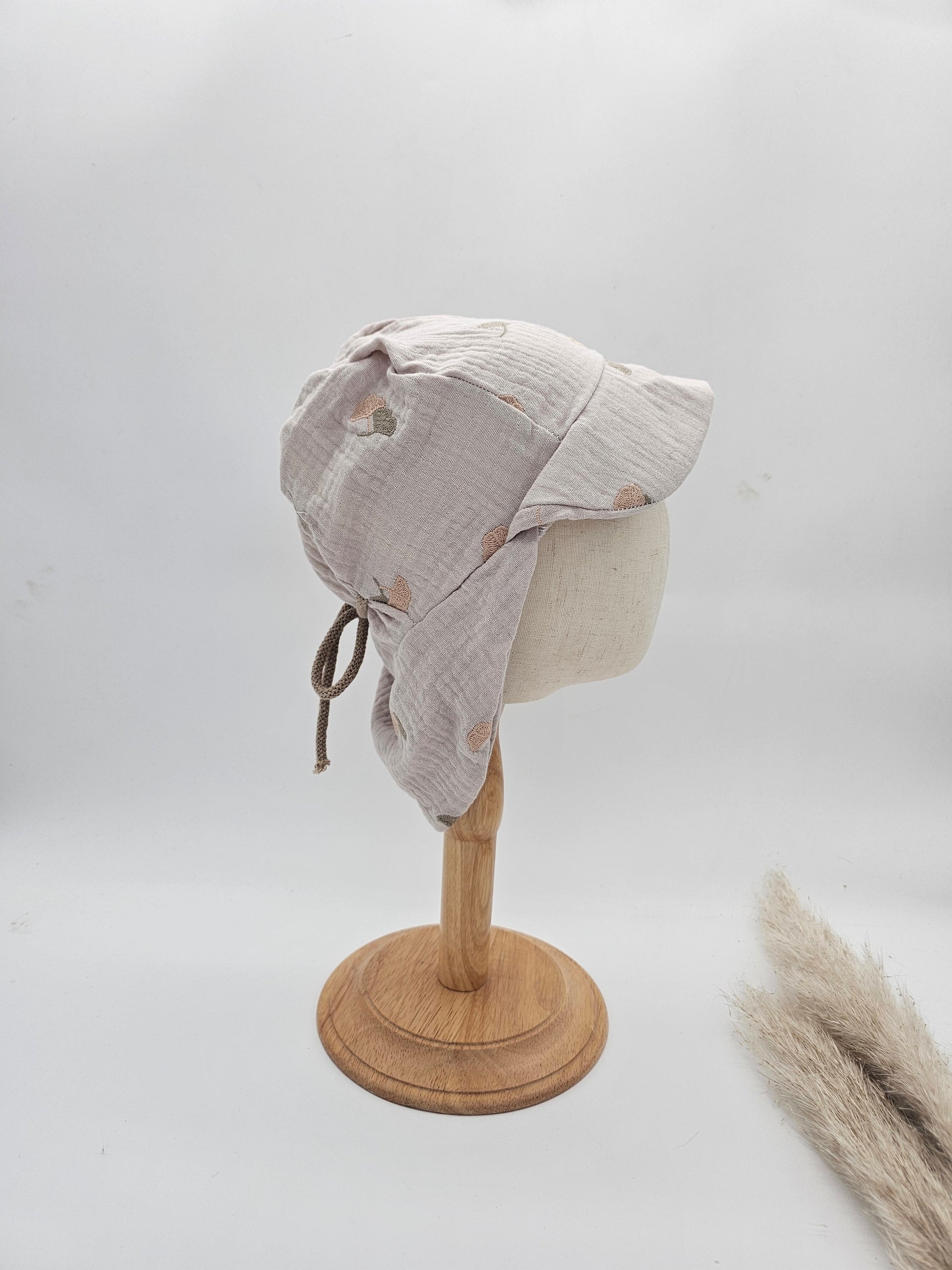 Sonnenhut Musselin blätter gestickt– Sommermütze Baby & Kinder – Vintageliebe® - Vintageliebe® Mein Shop