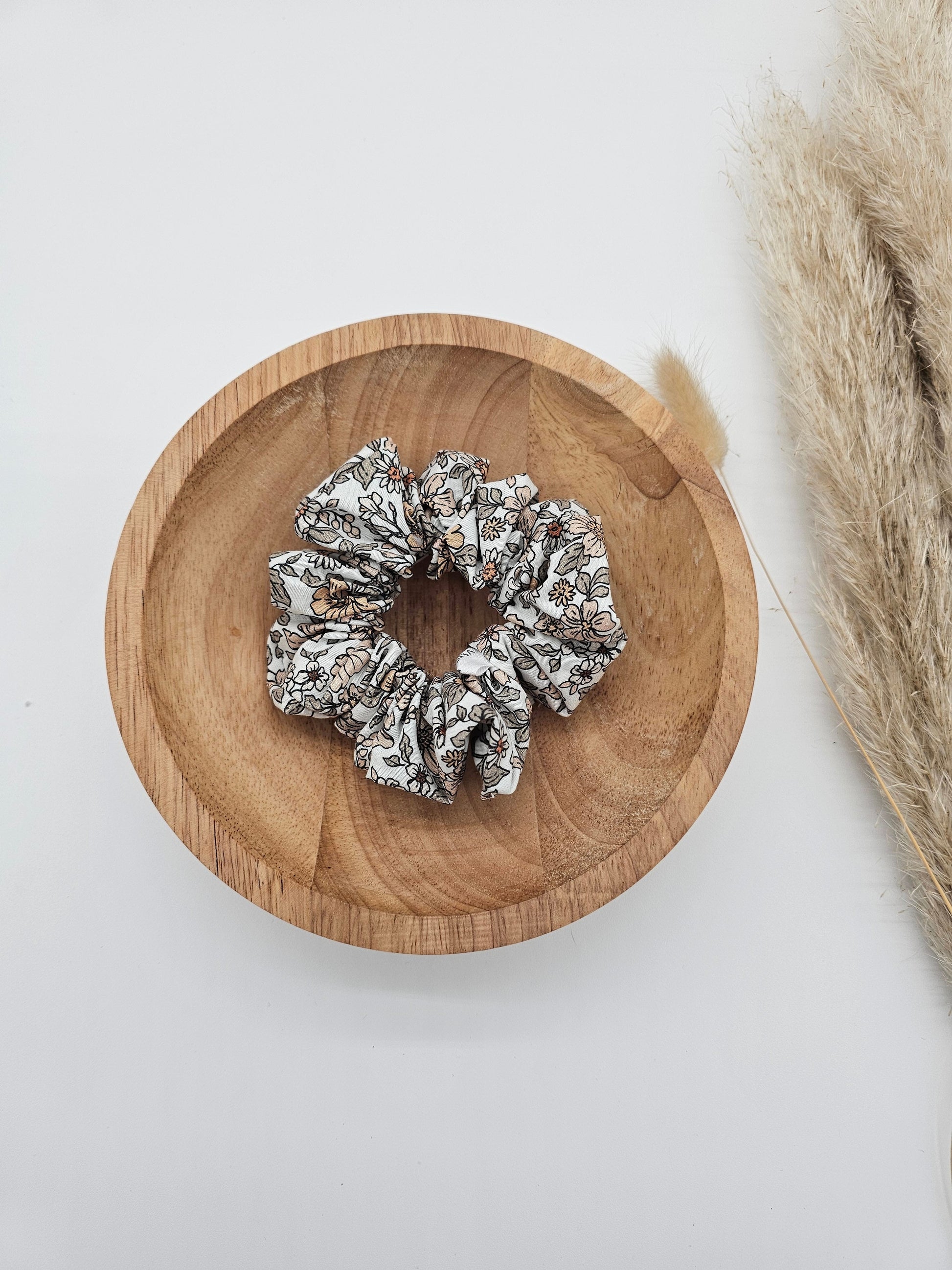 Trendiges Scrunchie Frühlingsblumen - Vintageliebe® Vintageliebe®