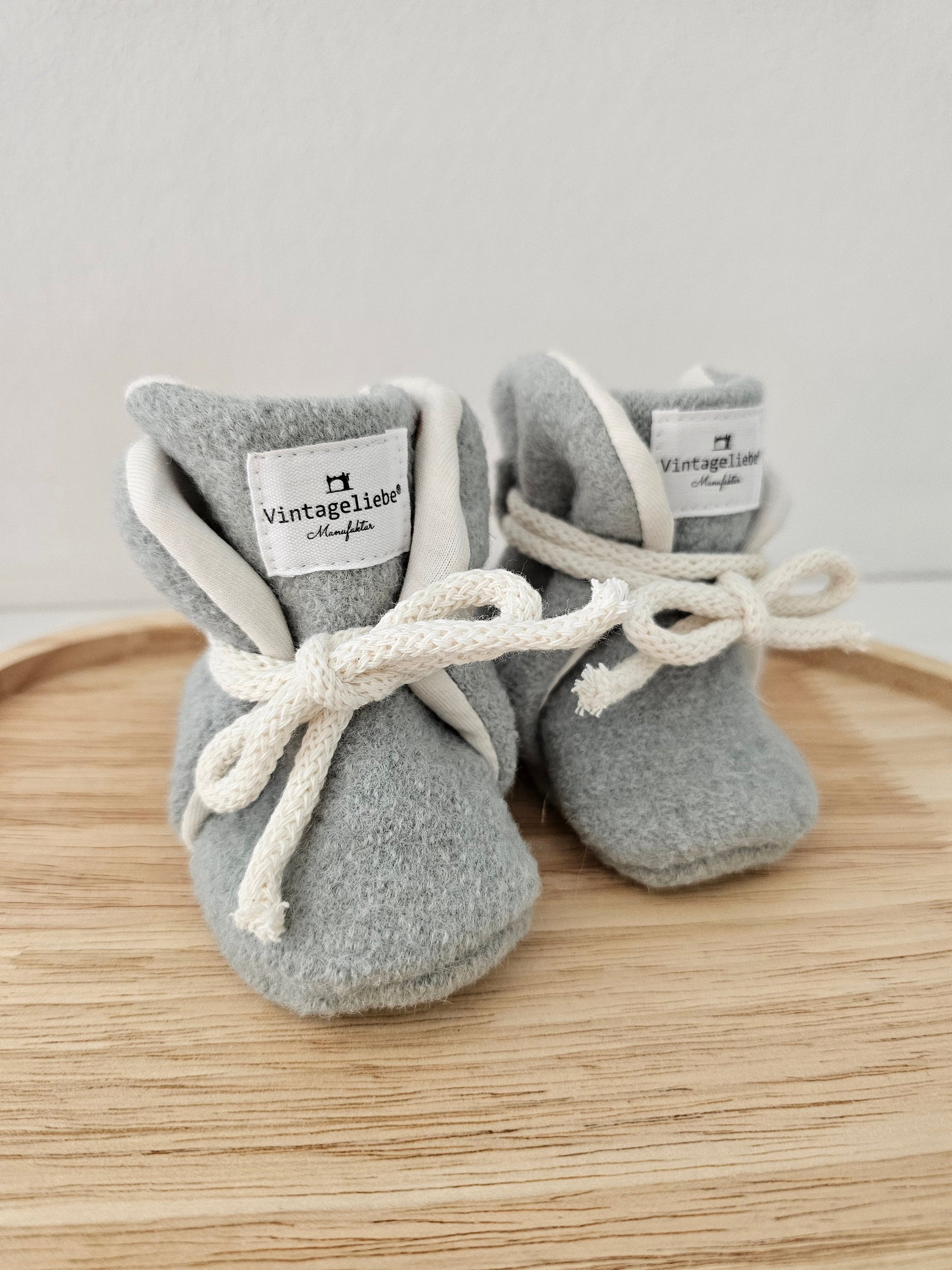 Vintageliebe® Hausschuhe Babyschuhe Walkboots aus 100% Schafwolle mint - Vintageliebe® Vintageliebe®Boot aus 100% Schafwolle creme beige