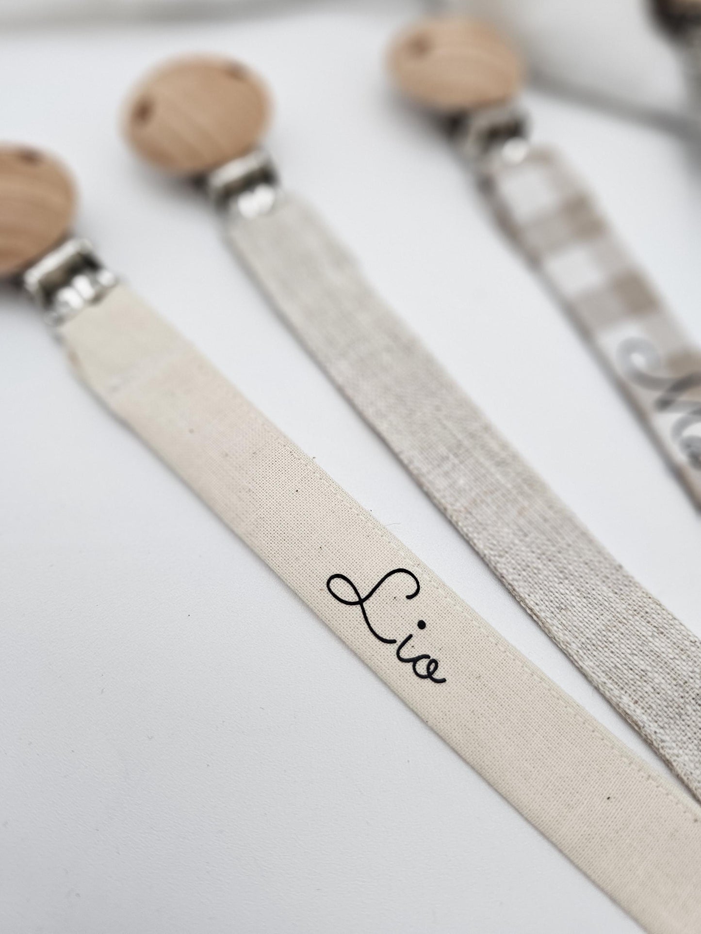 Vintageliebe® | Schnullerkette öko tex Standard 100 zertifiziert aus Baumwolle/ Leinen | Schlichte & elegante Schnullerkette mit Namen - Vintageliebe® Mein Shop