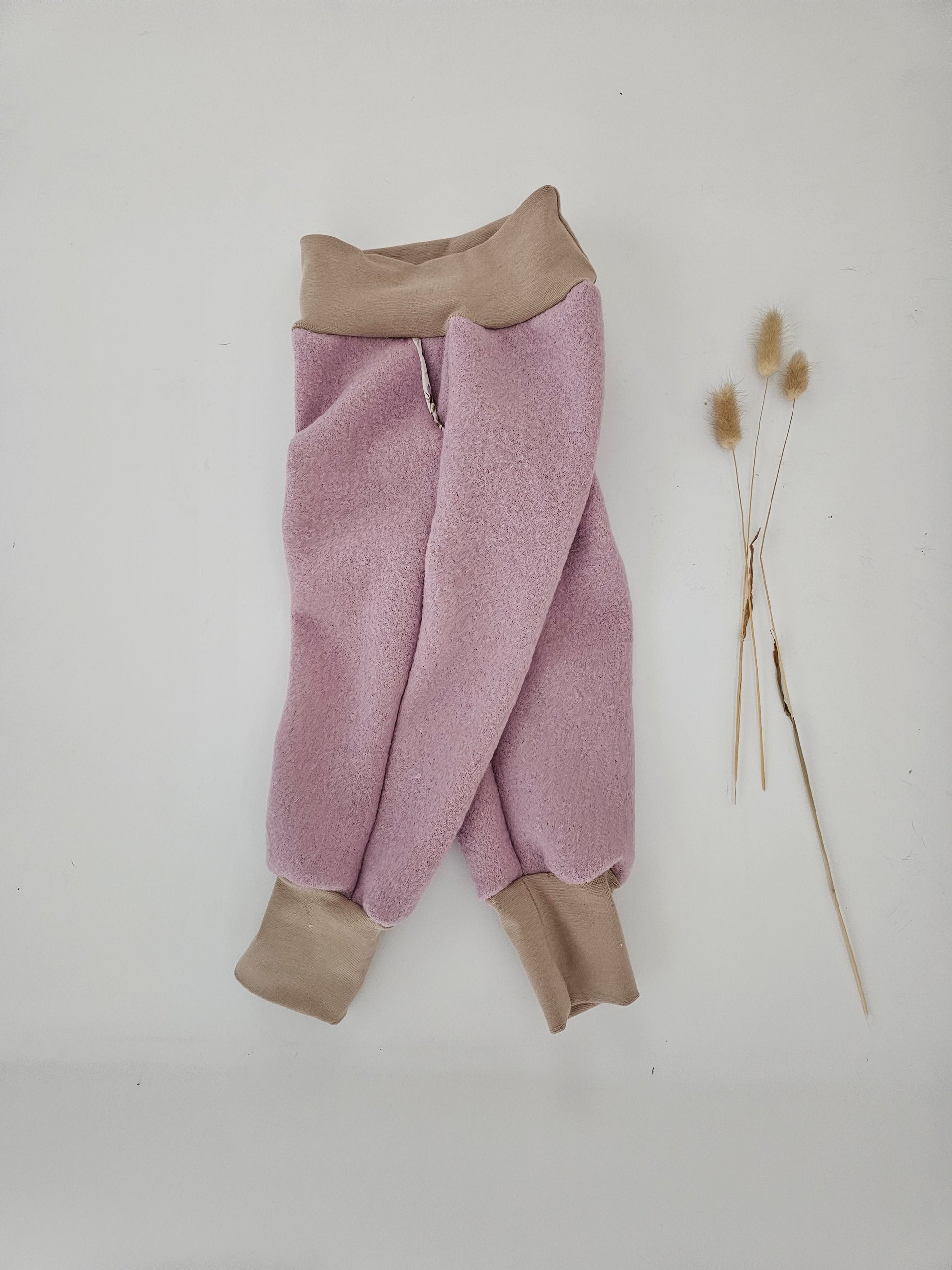 Walkhose aus 100% Schurwolle mit Hosentaschen Gr. 74 - 122 rosa - Vintageliebe® Vintageliebe®Wollwalkhose
