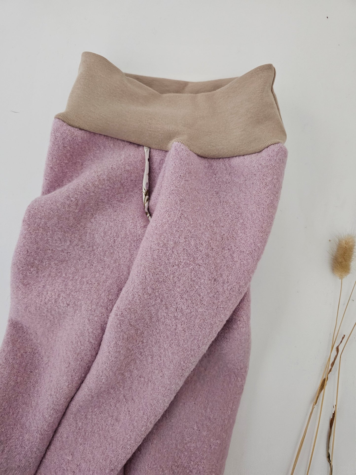 Walkhose aus 100% Schurwolle mit Hosentaschen Gr. 74 - 122 rosa - Vintageliebe® Vintageliebe®Wollwalkhose